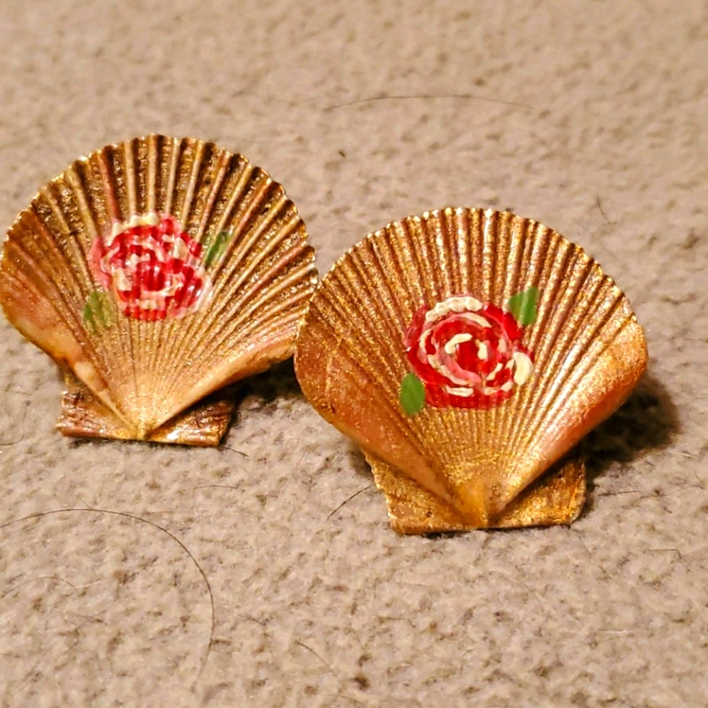 Scallop Shells